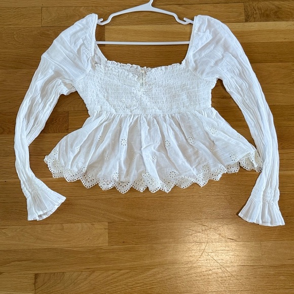 American Eagle square neck smocked babydoll blouse in white eyelet lace NWOT - Picture 6 of 7